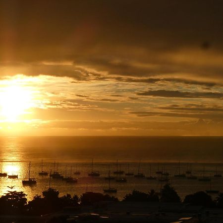 Maeva Sunset View Hotel Punaauia  Bagian luar foto